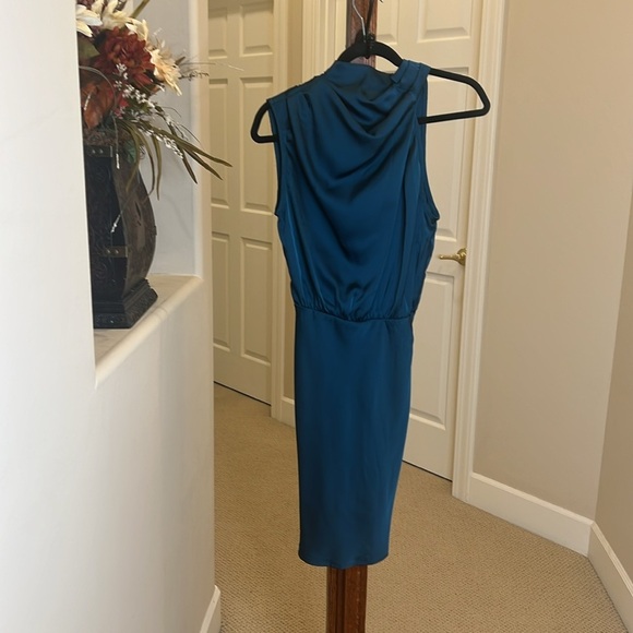 Petal and Pup Teal Halter Neck mini dress not - Picture 7 of 13